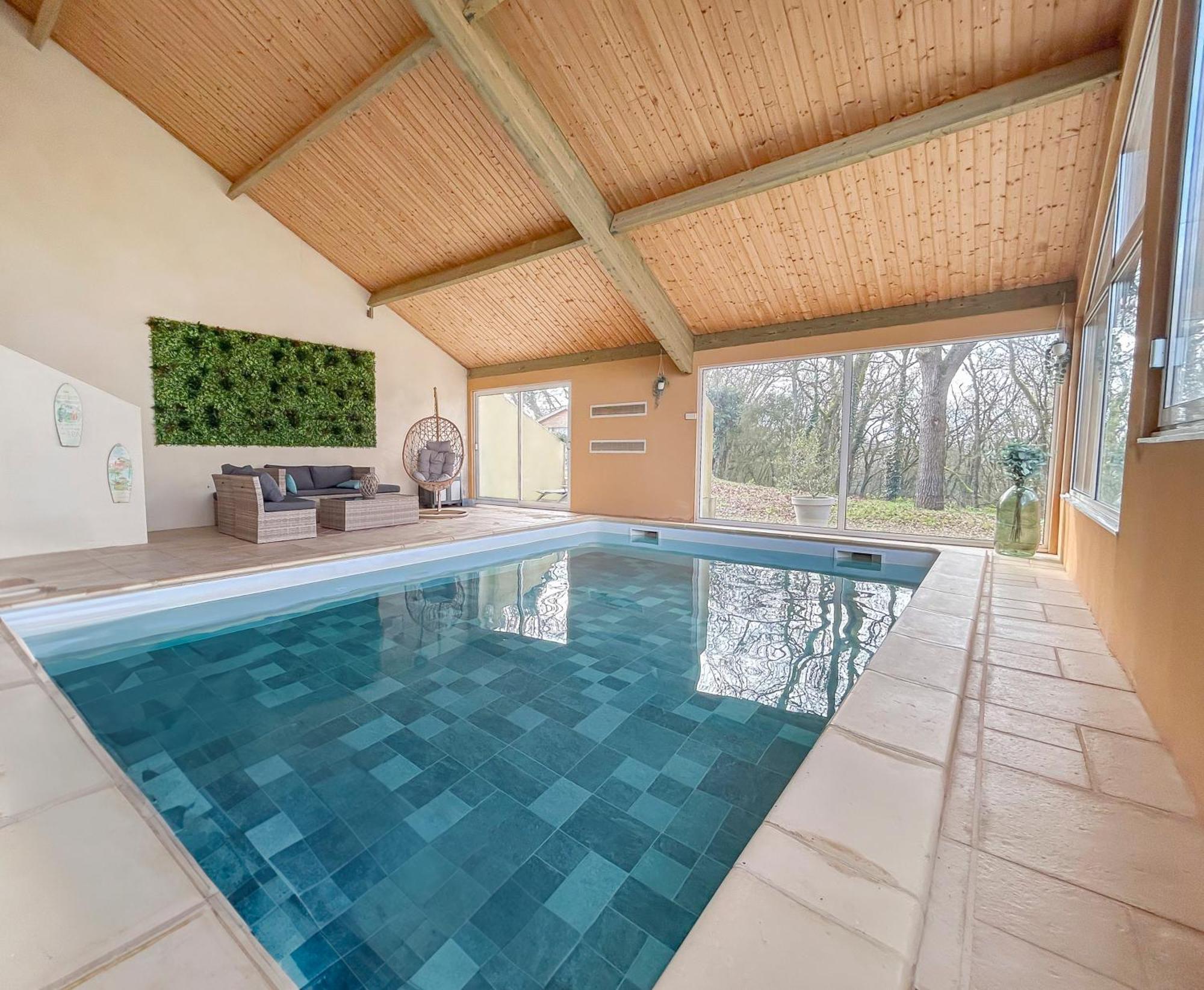 Gite L'Oree Des Buis, Piscine Privatisable Vouille  Luaran gambar